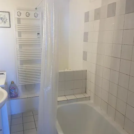 3 Pieces Meuble Dans La Citadelle Apartment *